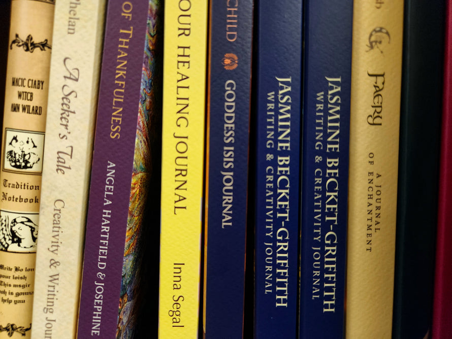 Journals, Notebooks & Diaries