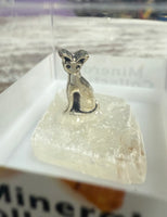 Stone/Crystal Chunk w/ Asst'd Animals