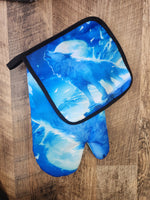 Wolf Spirit Oven Mitt and Pot Holder