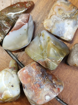 Agate with Jasper (AJ)