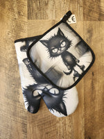Catitude Oven Mitt and Pot Holder
